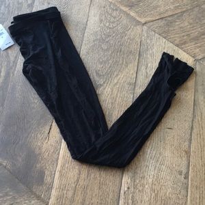 NWT Ella Moss Black Stirrup Leggings